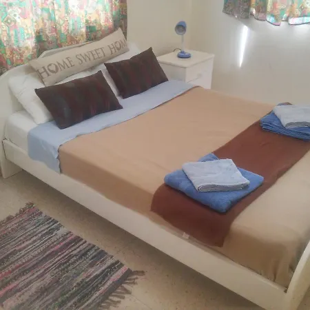 Aparthotel Nondas Hill Apts Larnaka