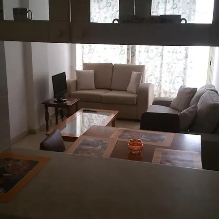 Nondas Hill Apts Lejlighedshotel 3*