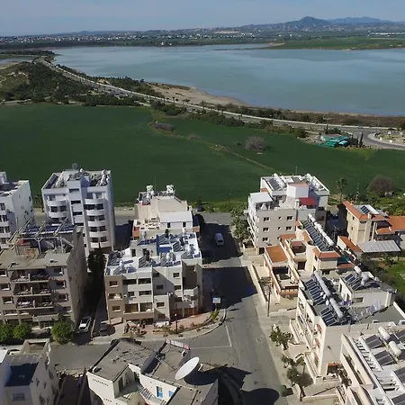 Nondas Hill Apts Larnaka