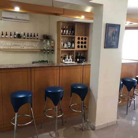 Nondas Hill Apts Aparthotel 3*