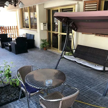 Aparthotel Nondas Hill Apts